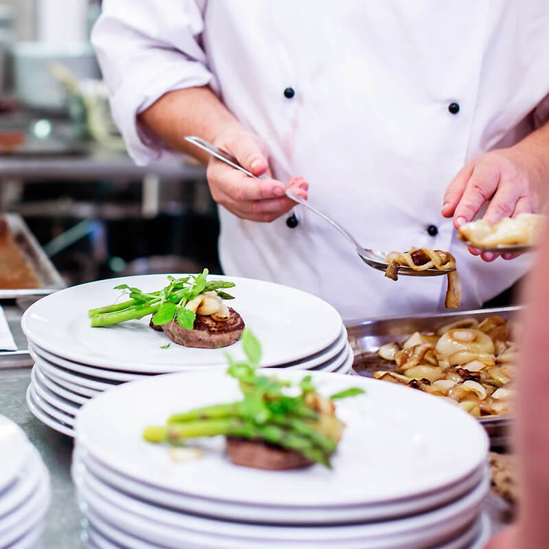 caterer-chef Caterer Chef